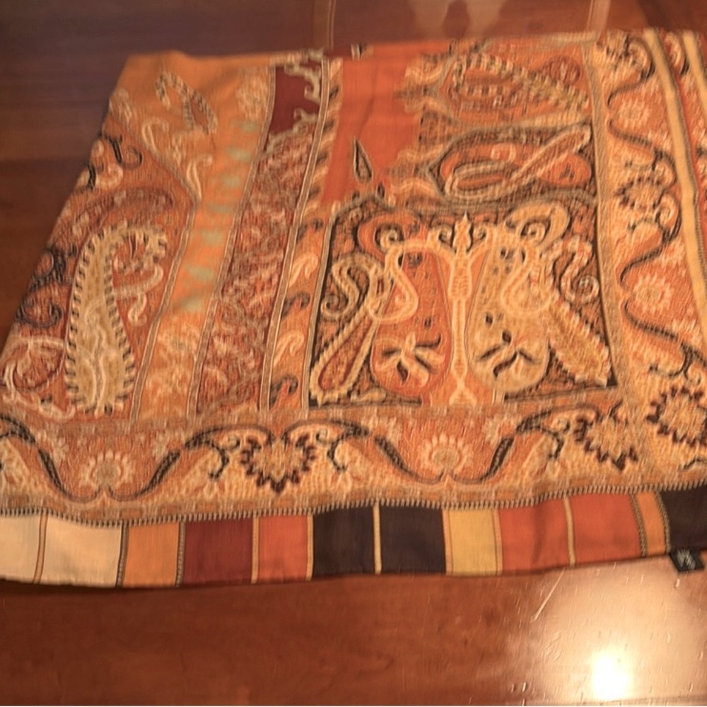 EUC Vintage Authentic ETRO Paisley Patterned Silk And Wool Scarf W/Authentic Box
